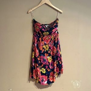 Charlotte Russe women’s short strapless floral dress S